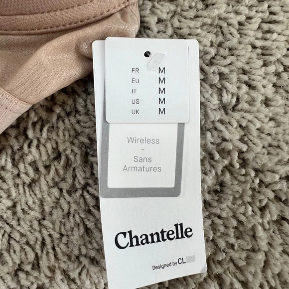 NWT Chantelle Studio Comfort Smooth Countour Wireless Bra M - Picture 8 of 10